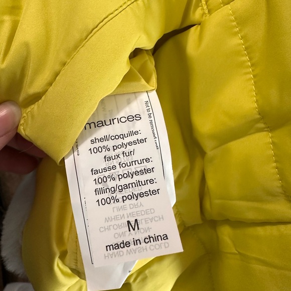 Reversible Yellow & Faux Fur Vest - Picture 10 of 11